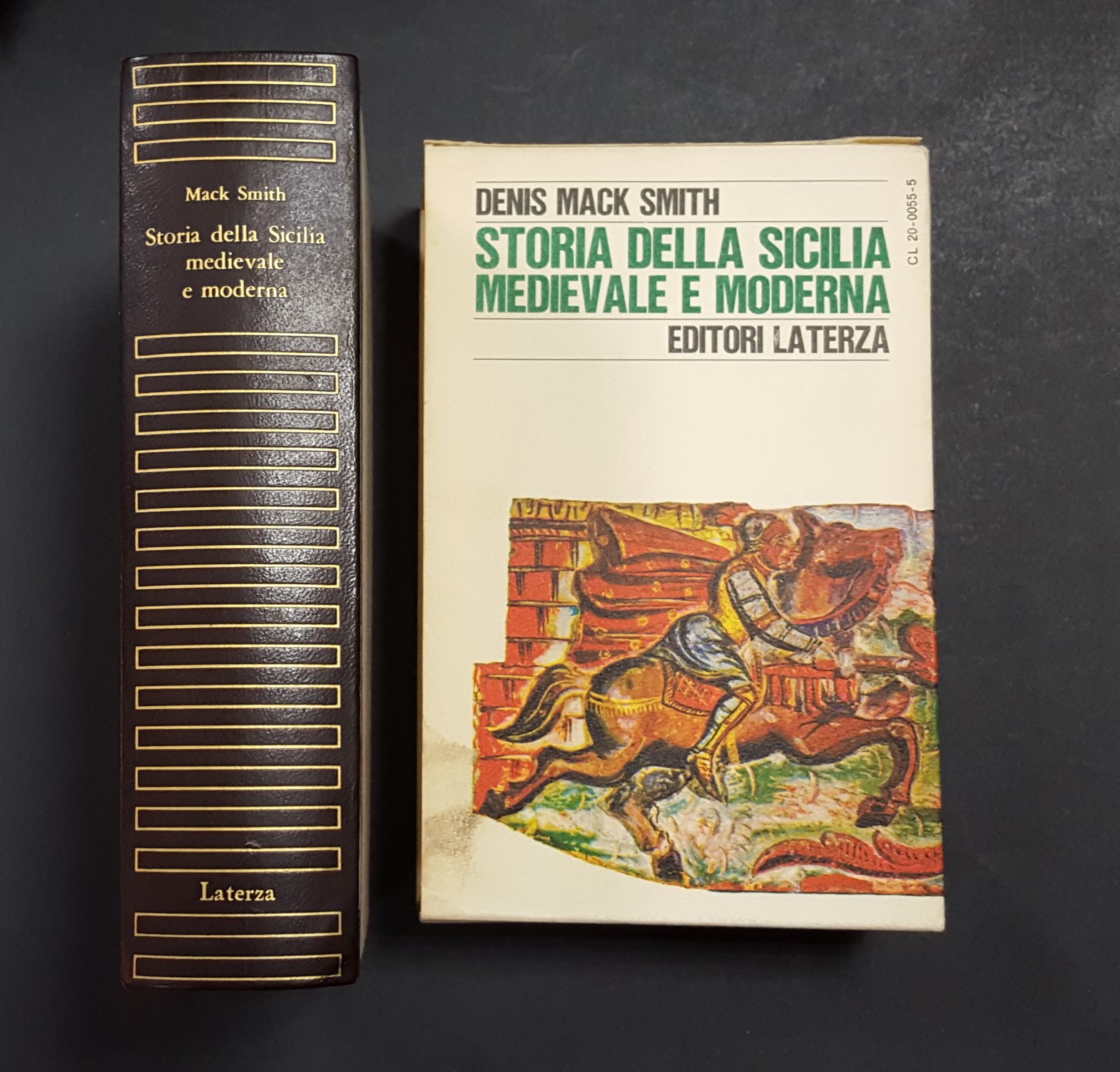 Smith Denis Mack. Storia della Sicilia medievale e moderna. Laterza. …