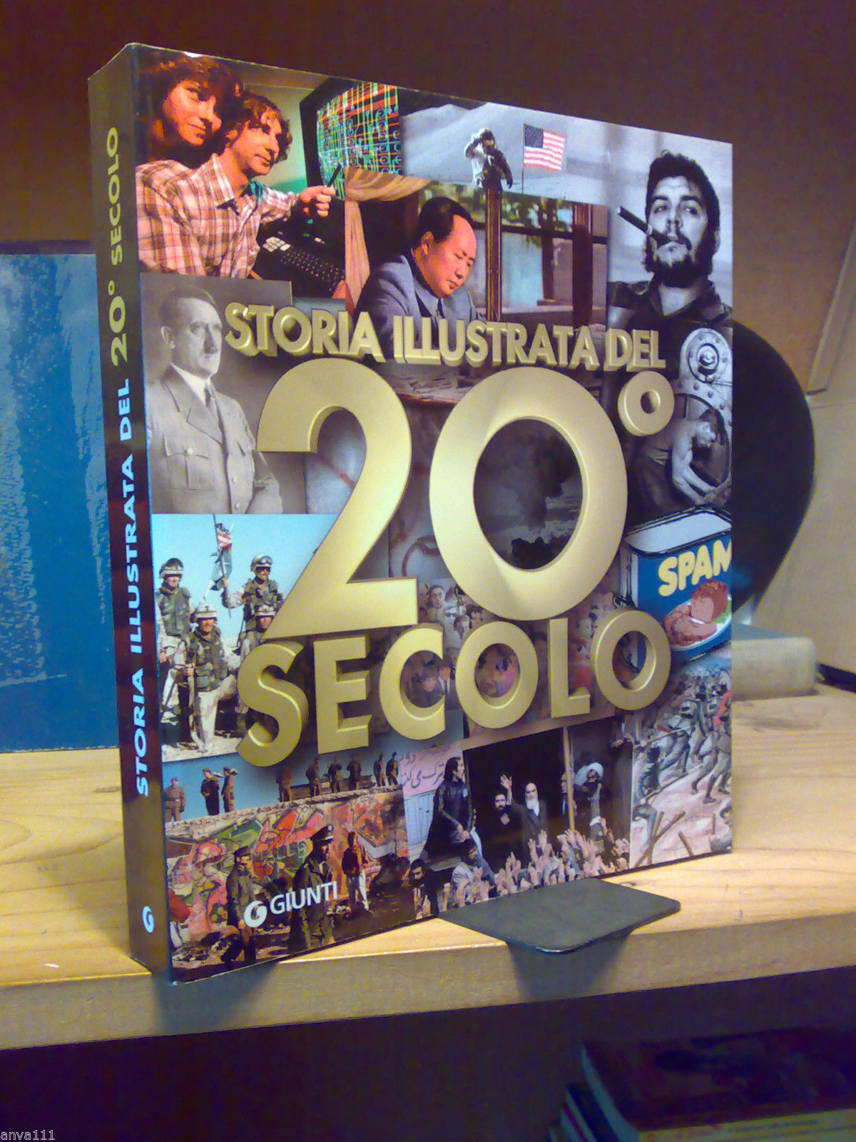 STORIA ILLUSTRATA DEL 20^ SECOLO - Giunti 2007