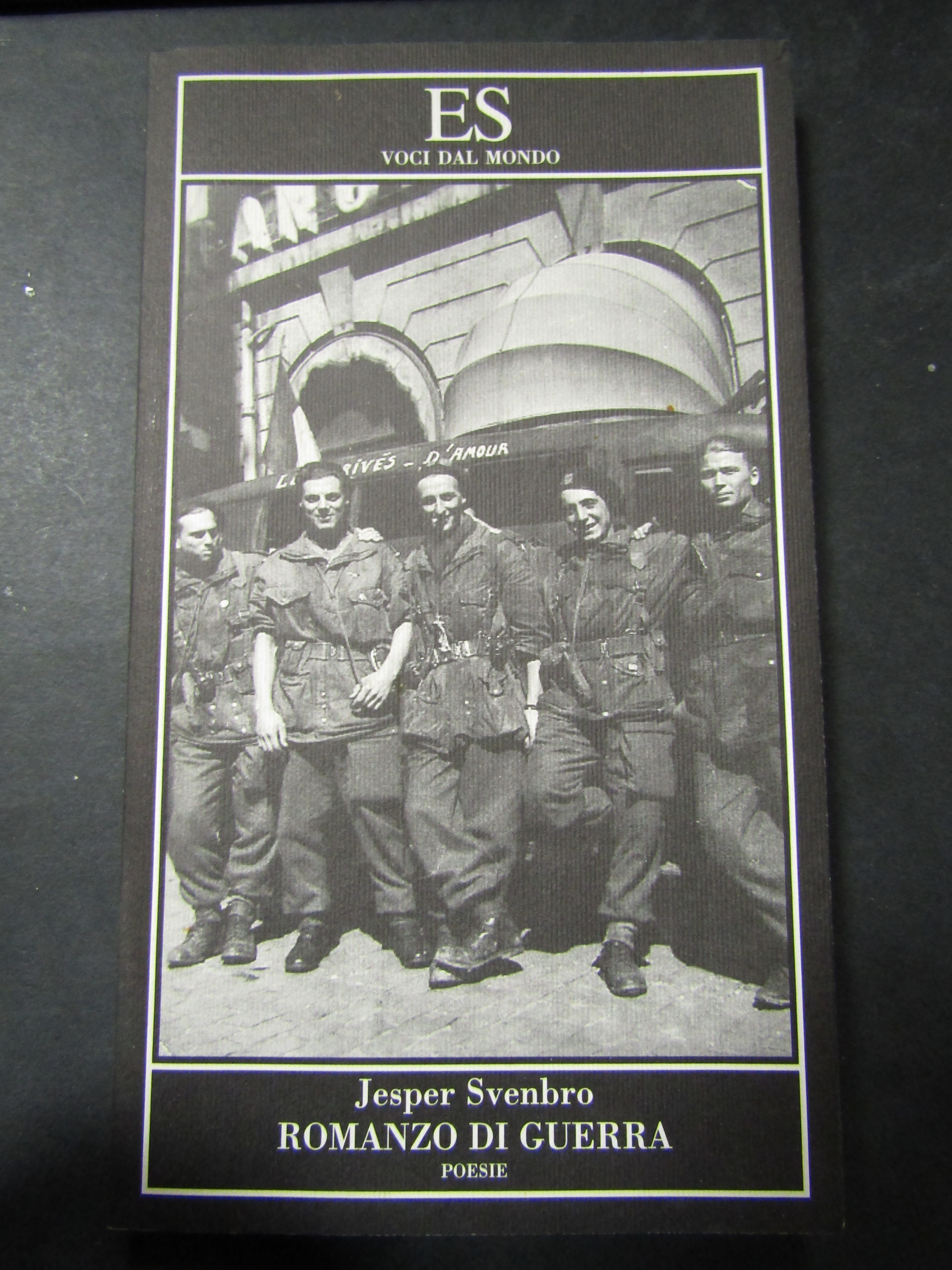 Svenbro Jesper. Romanzo di guerra. ES. 2013