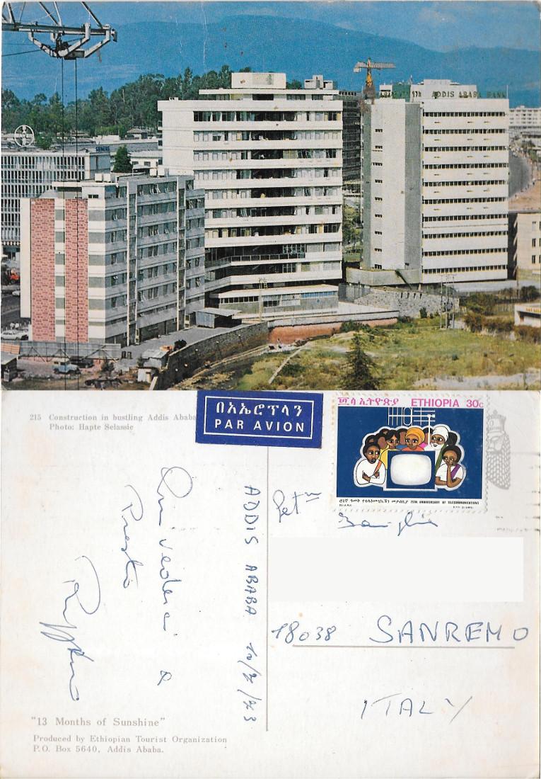 Addis Abeba. Construction in bustling. Viaggiata 1973