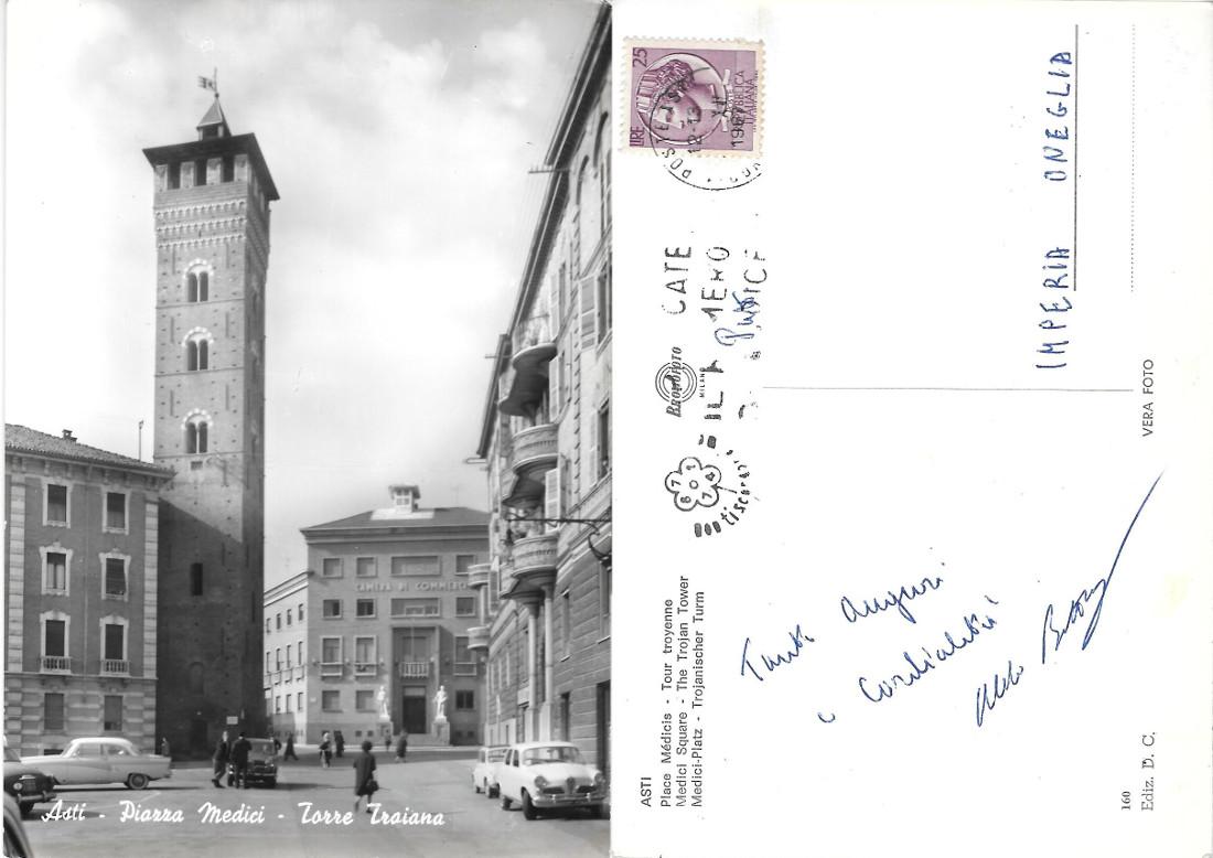 Asti. Piazza Medici. Torre Traiana. Viaggiata 1967. Animata, Auto