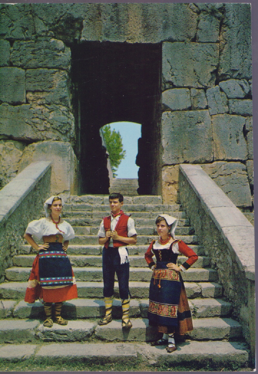 Caratteristico costume Ciociaro. Non viaggiata