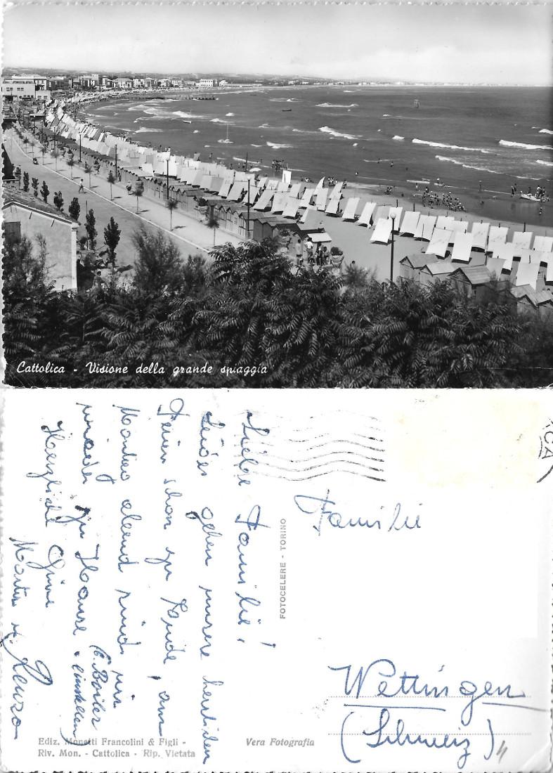 Cattolica. Visione della grande spiaggia. Viaggiata