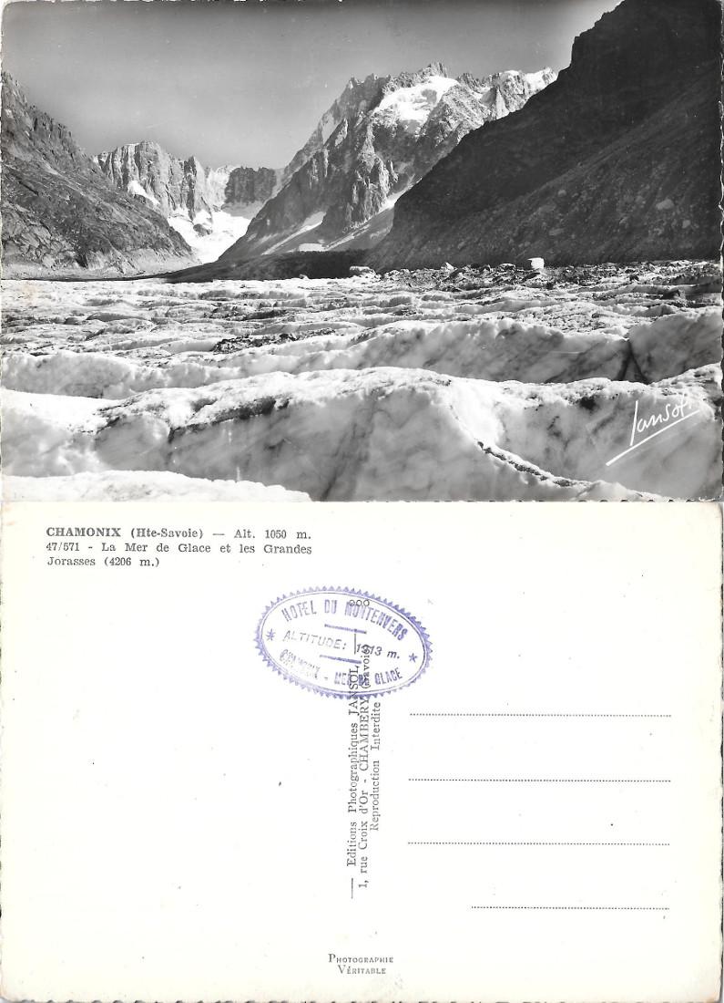 Chamonix. La Mer de Glace et les Grandes Jorasses. Timbro …