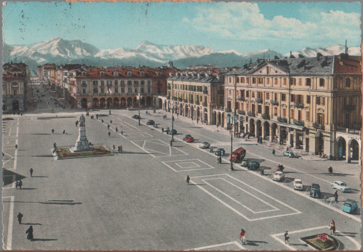 Cuneo . Piazza Duccio Galimberti. Viaggiata 1963