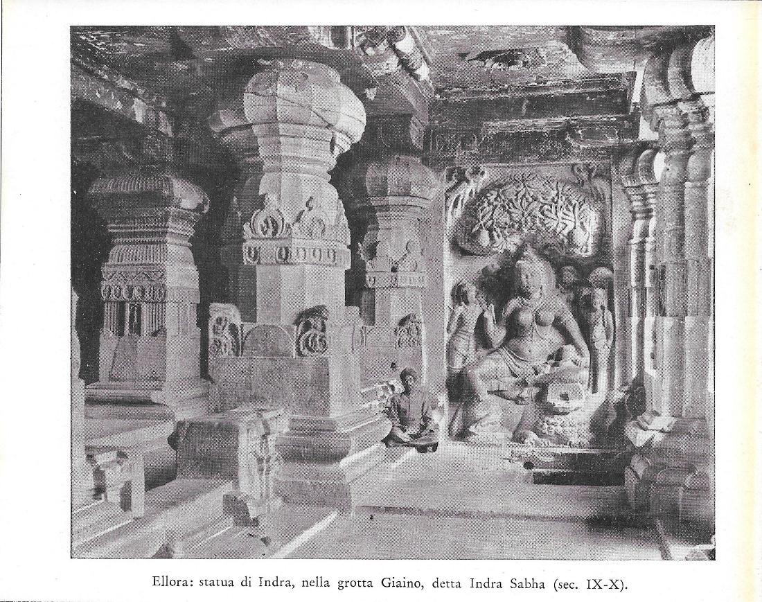 Ellora, statua di Indra, nelle grotta di Giaino. Stampa 1934