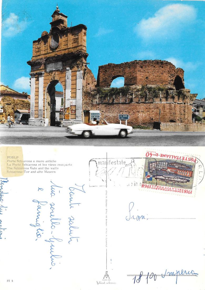 Forlì. Porta Schiavona e mura antiche. Viaggiata 1968. Auto