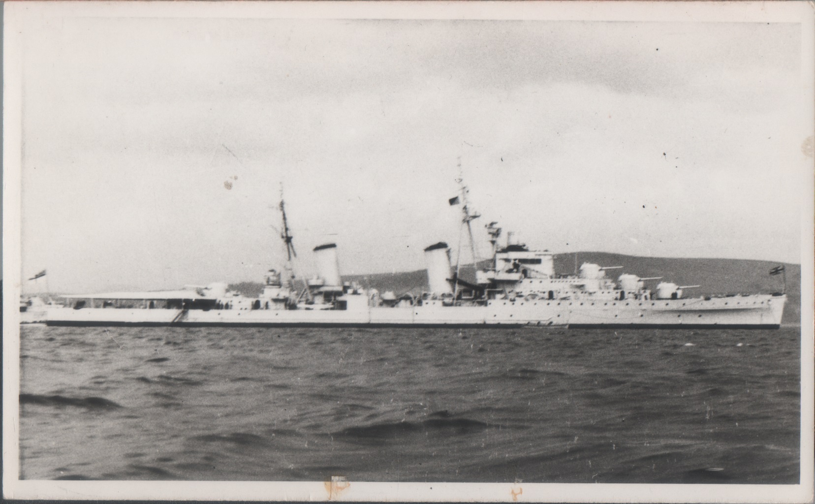 HMS Dido (37). Photo