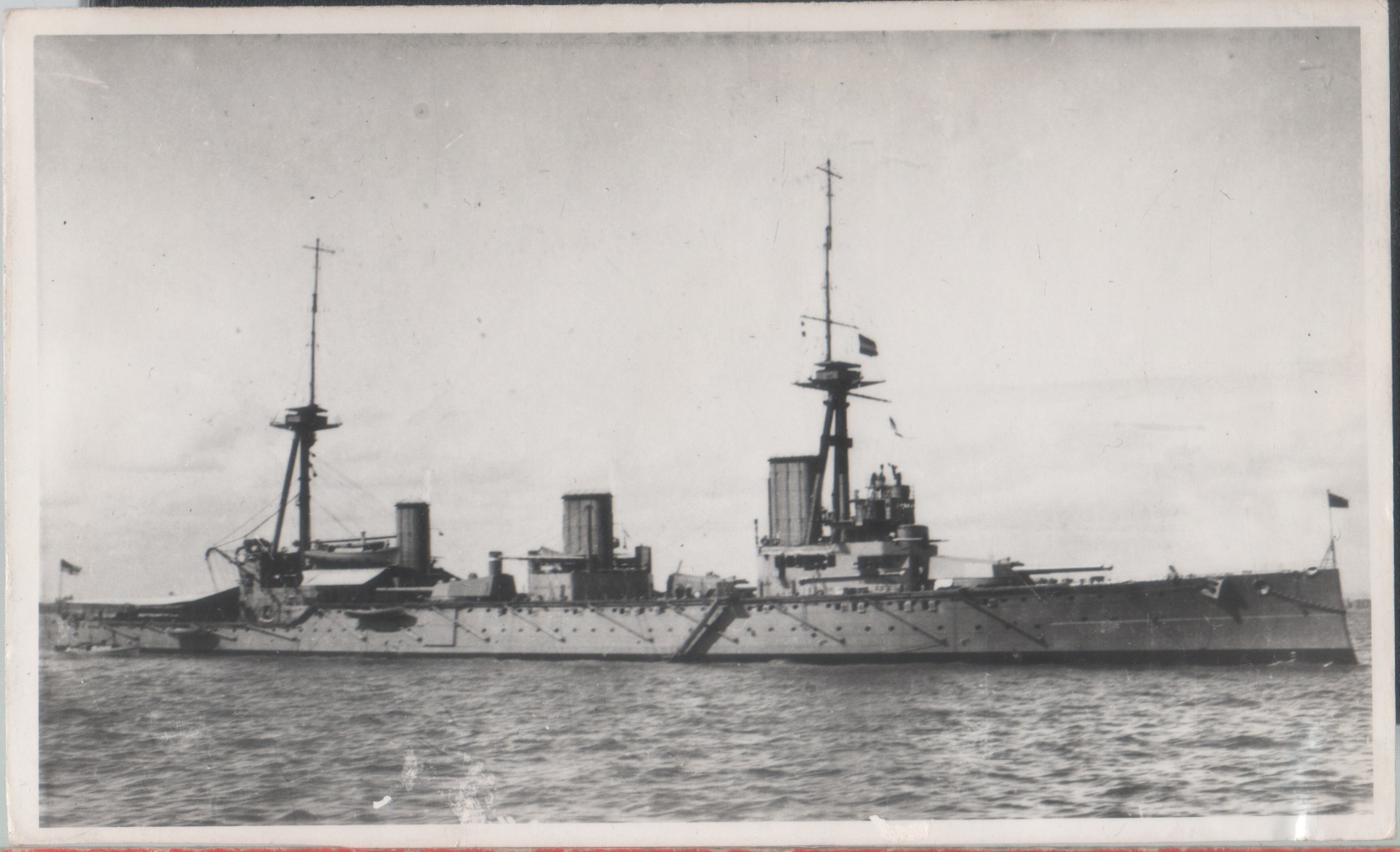 HMS Indefatigable (1909). Photo