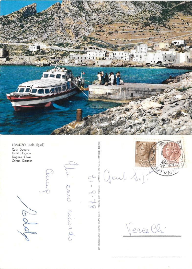 Levanzo (Isole Egadi). Cala Dogana. Viaggiata 1978. Battello, animata