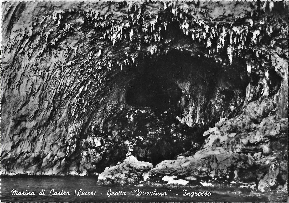 Marina di Castro (LE). Grotta Zinzulusa, ingresso Non viaggiata