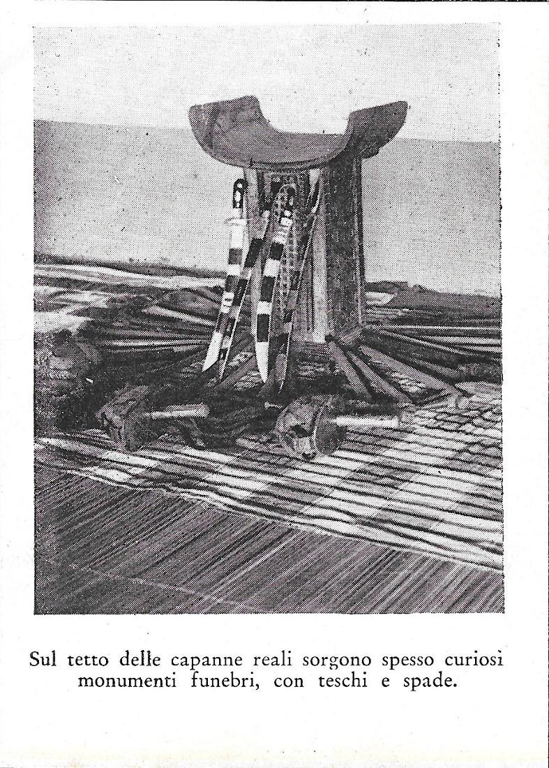 Monumenti funebri sul tetto delle capanne. Stampa 1934