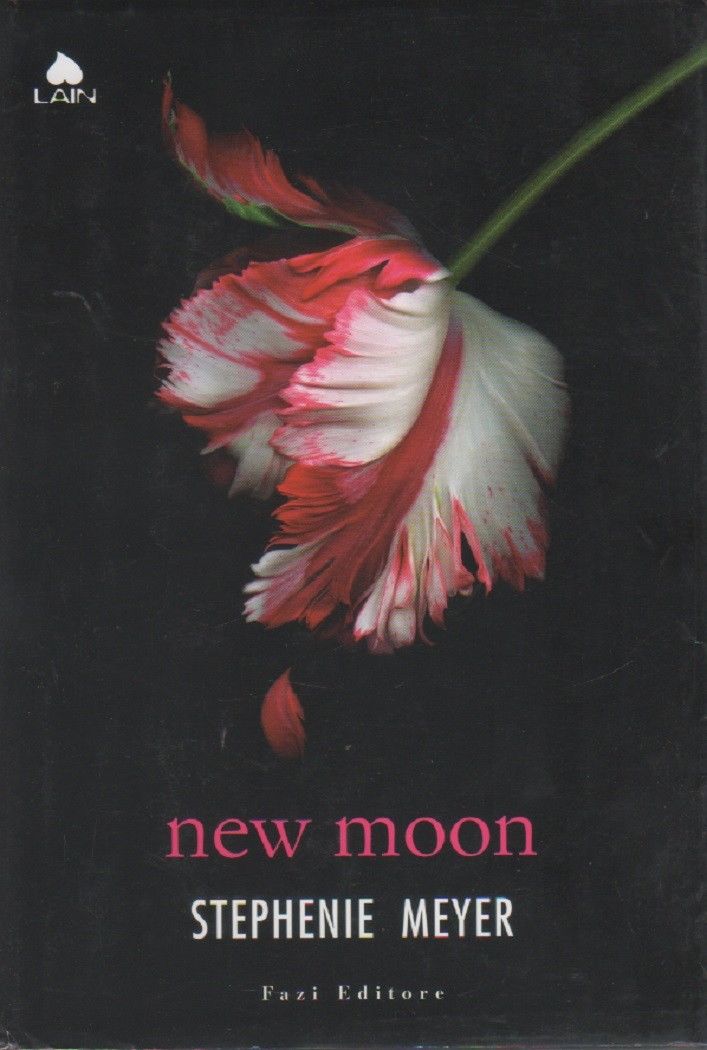 New moon -Stephenie Meyer