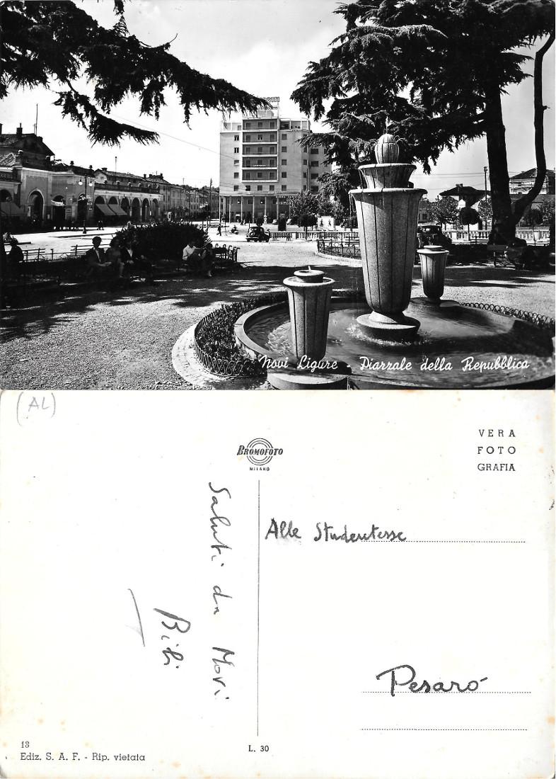 Novi Ligure. Piazzale della Repubblica. Viaggiata