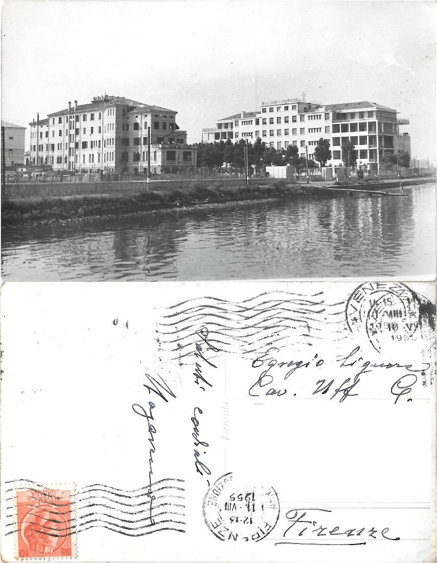 Palazzi sulla riva, luogo da identificare. Viaggiata 1955