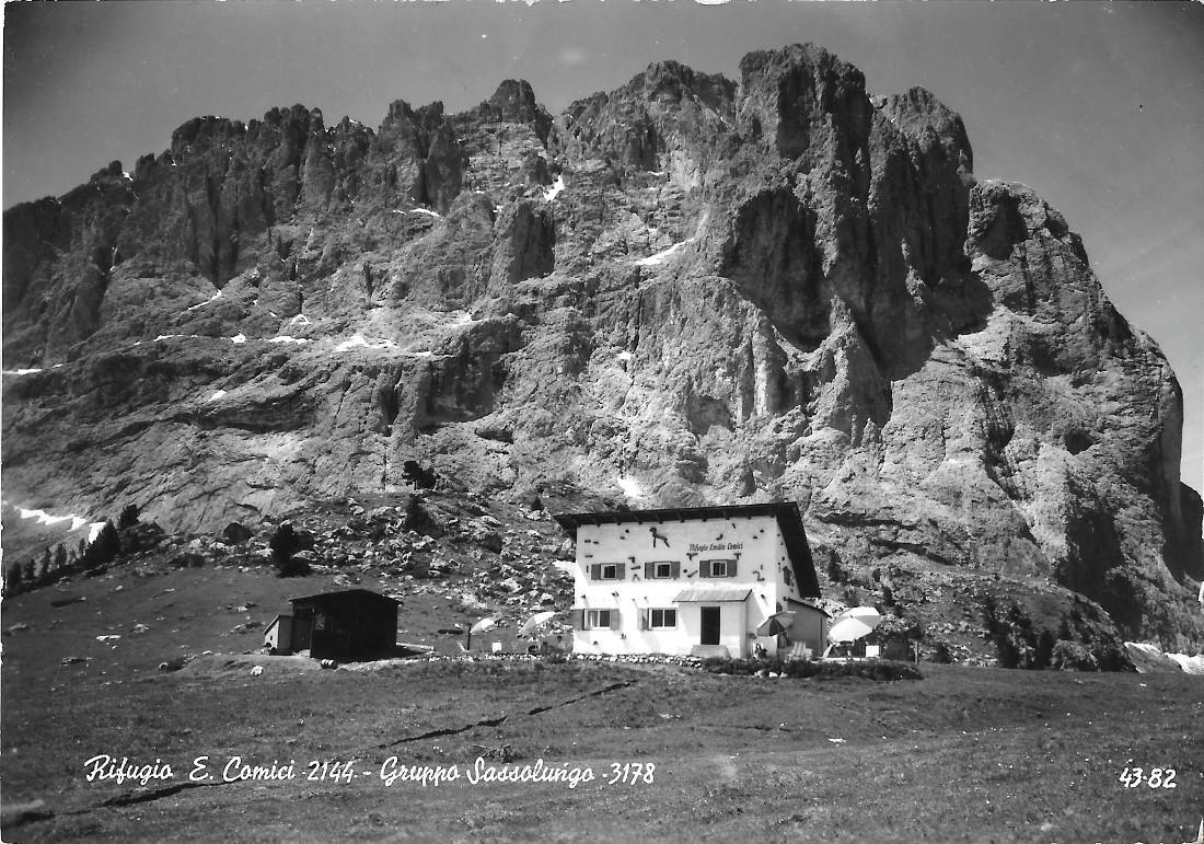 Rifugio Emilio Comici. Gruppo Sassolungo. Piz de Sella. Foto Ghedina. …