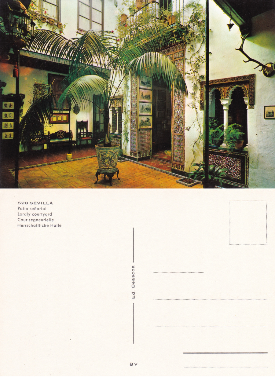 Sevilla. Patio senoral. Non viaggiata
