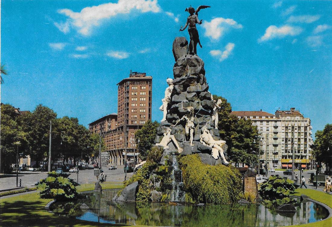 Torino. Piazza Statuto col Monumento al Frejus. Non viaggiata