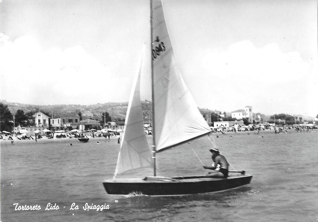 Tortoreto Lido. La spiaggia. Non viaggiata