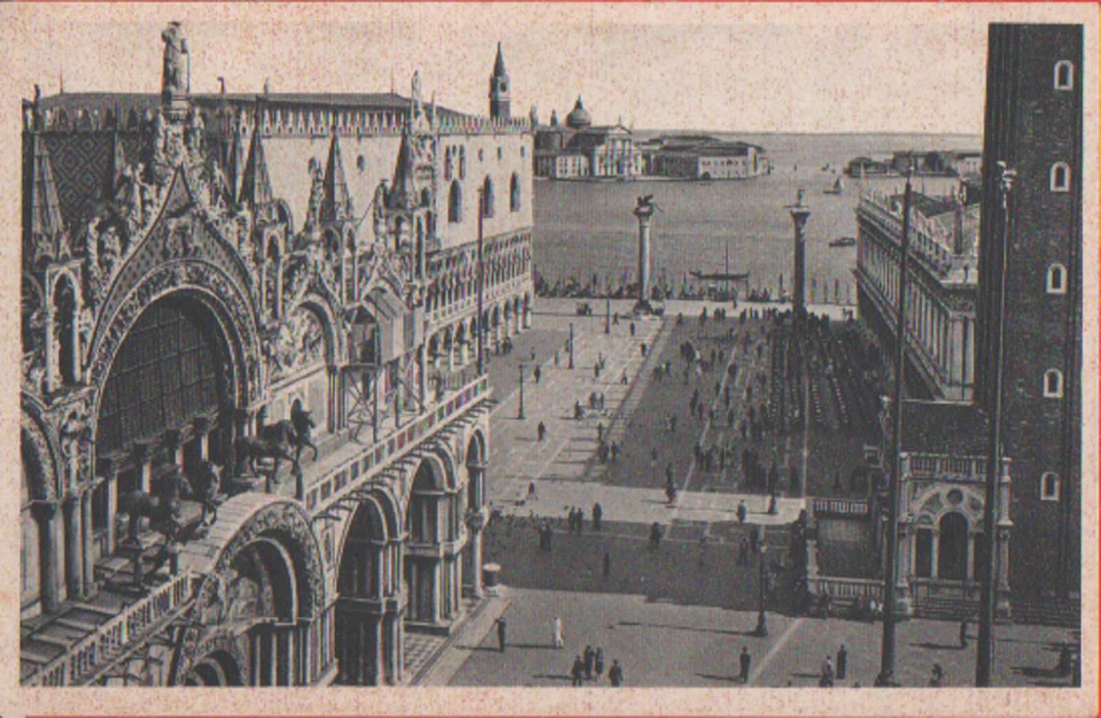 Venezia. Chiesa e Piazza S. Marco. Non viaggiata