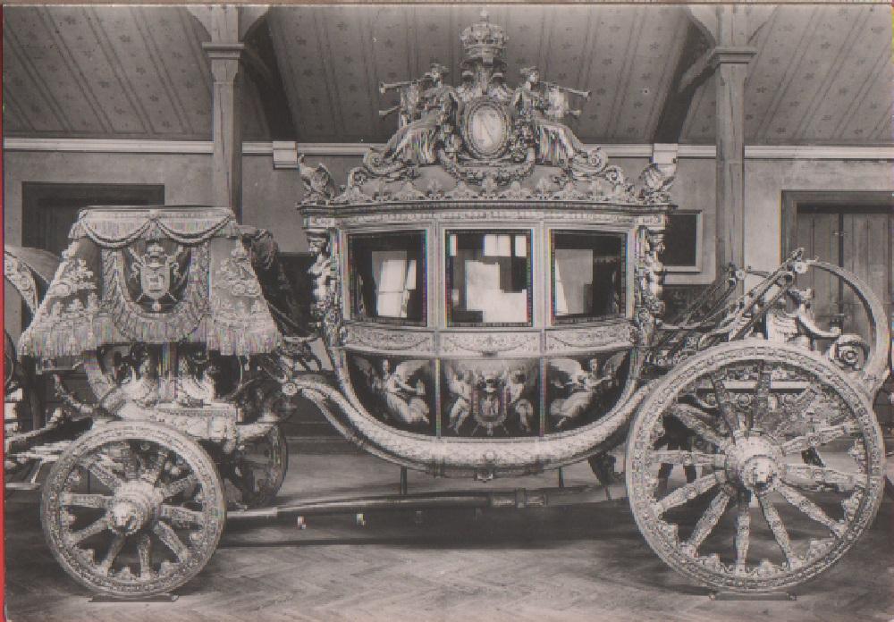 Versailles. Voiture du Sacre de Charles X. Non viaggiata