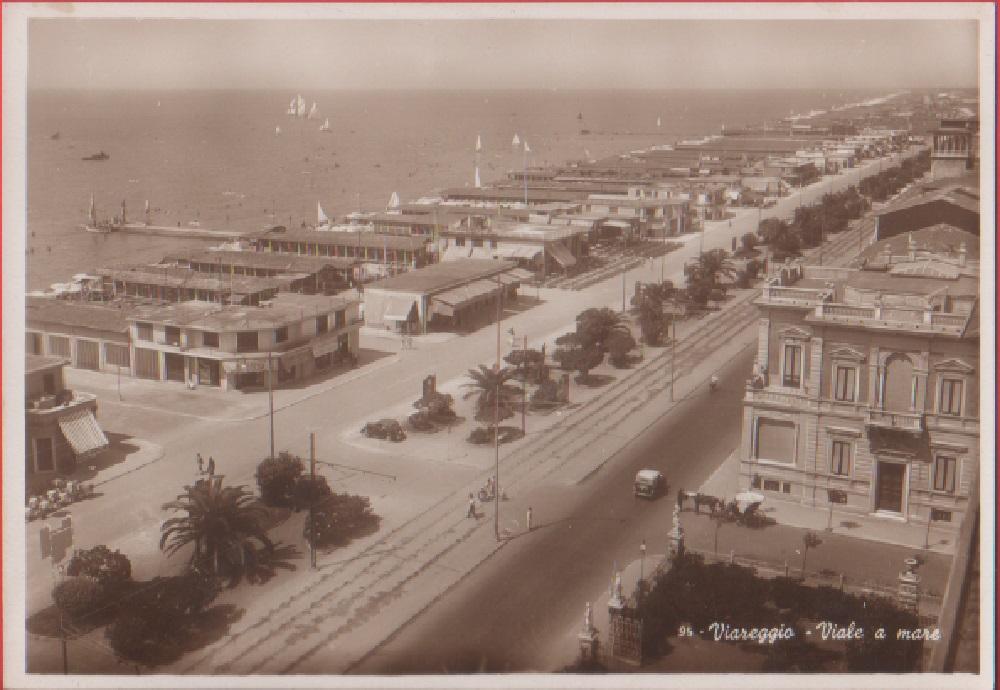 Viareggio. Viale a mare. Non viaggiata, originale