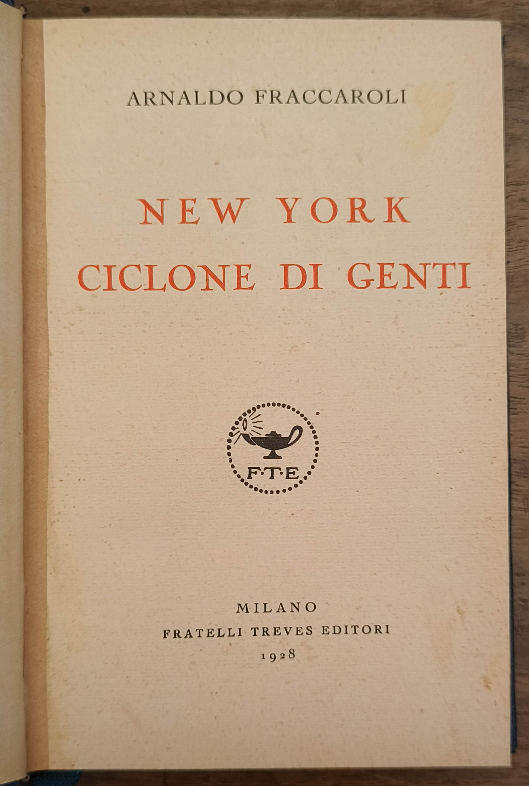 New York ciclone di genti