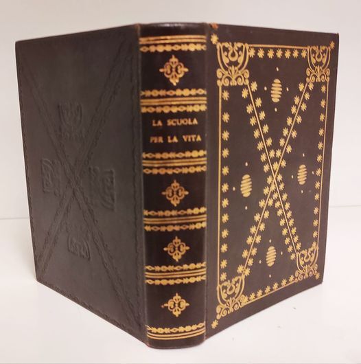 Leggere, osservare, meditare, comporre o la scuola per la vita