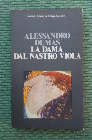 LA DAMA DAL NASTRO VIOLA