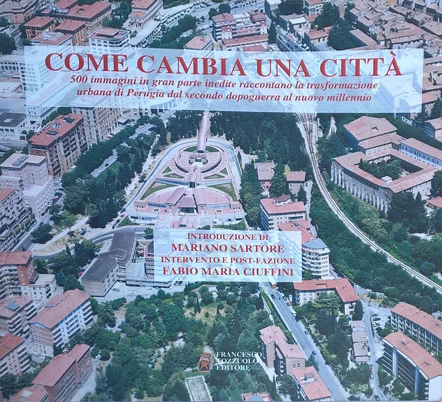 Come cambia una città. 500 immagini in gran parte inedite …