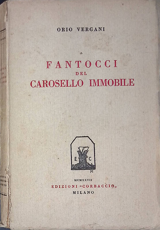 Fantocci del carosello immobile
