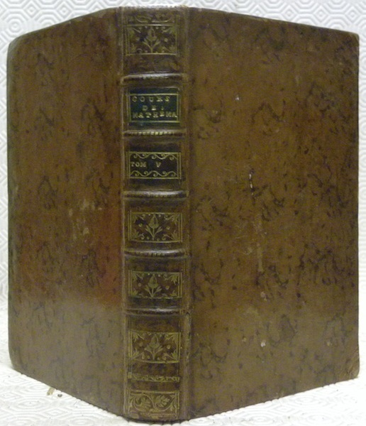 Cours de Mathématiques, à l’usage des Gardes du Pavillon et …