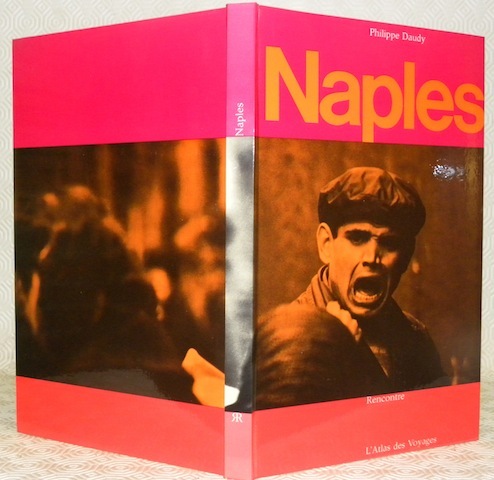 Naples. Photographies de Bruno Barbey. Collection L’Atlas des Voyages.