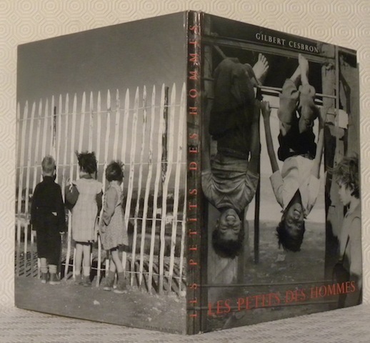 Les petits des hommes. Photos André Vick, Yvan Dalain, Fulvio …