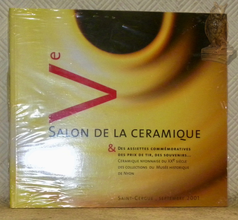 Ve Salon de la Céramique et des assiettes commémoratives, des …