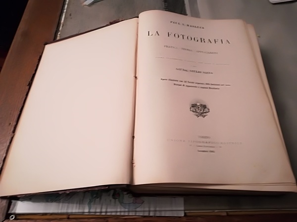 LA FOTOGRAFIA. PRATICA. TEORIA. APPLICAZIONI A CURA DI LUIGI SACCO