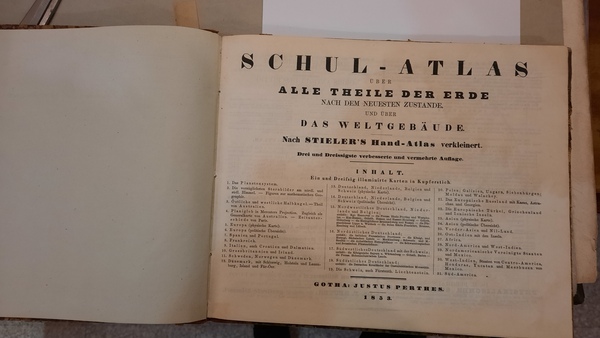 Schul-atlas uber alle theile der erde nach weltgebaude nach Stieler's …