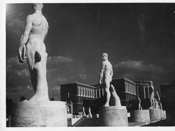 Roma statuaria ai Fori Mussolini\Foro italico