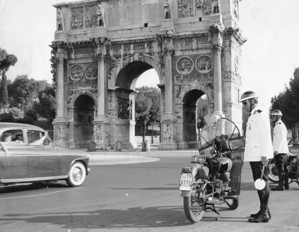 Roma - I vigili e le antichità romane