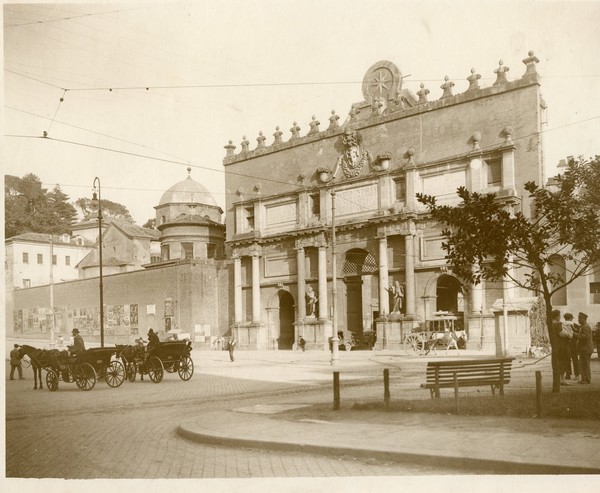 Roma, entrata Piazza del Popolo