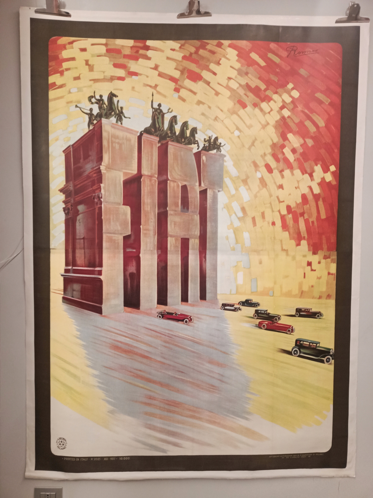 "FIAT". Arco di Trionfo.&amp;nbsp;&amp;nbsp;