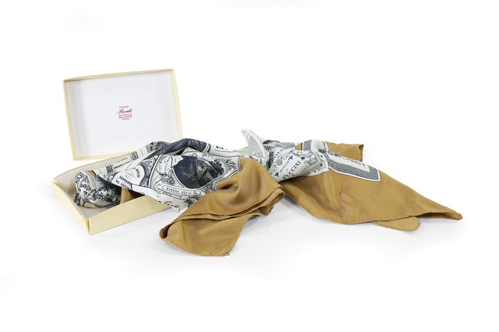 &amp;ldquo;Foulard in seta edito in occasione della inaugurazione del nuovo …