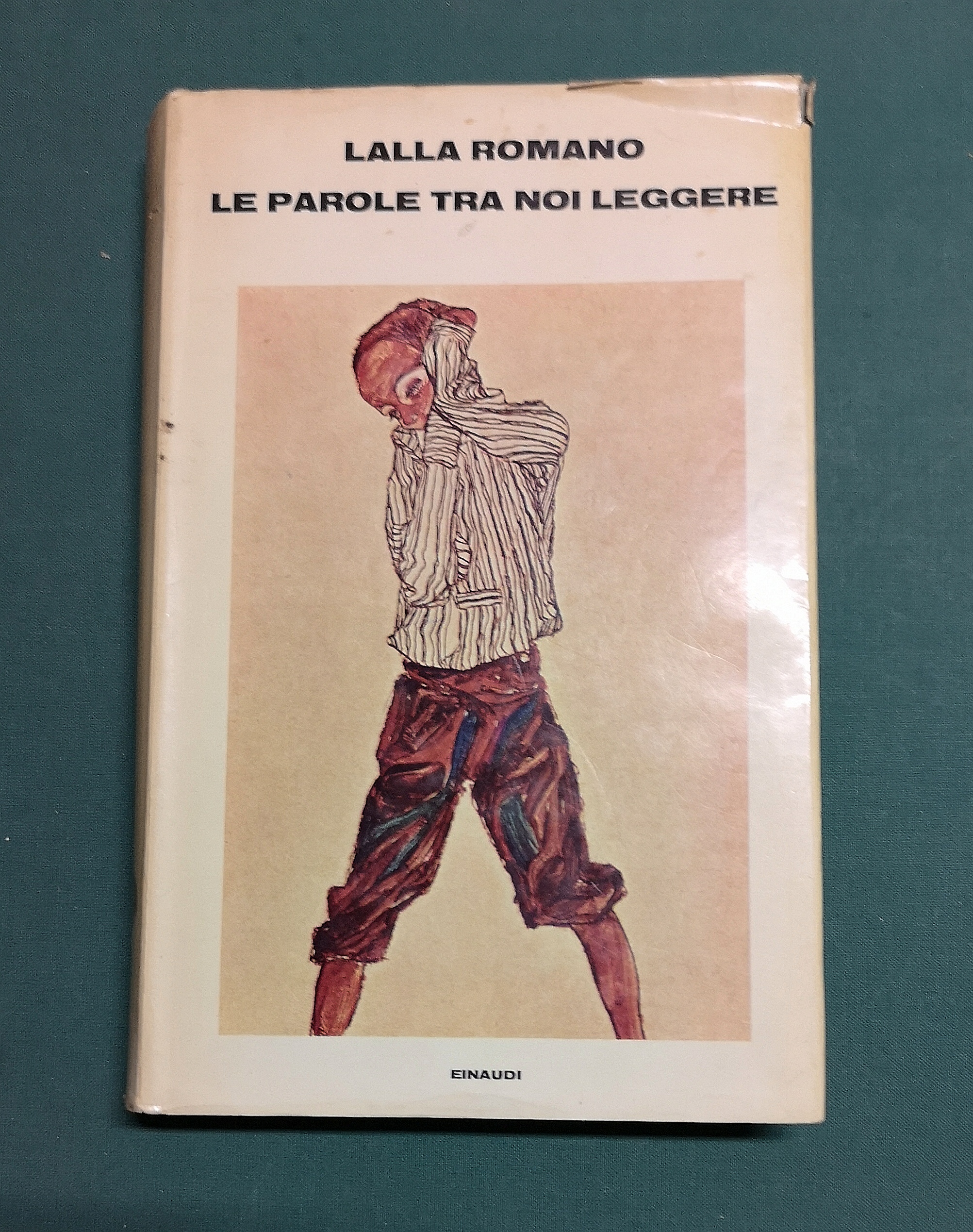 Le parole tra noi leggere.