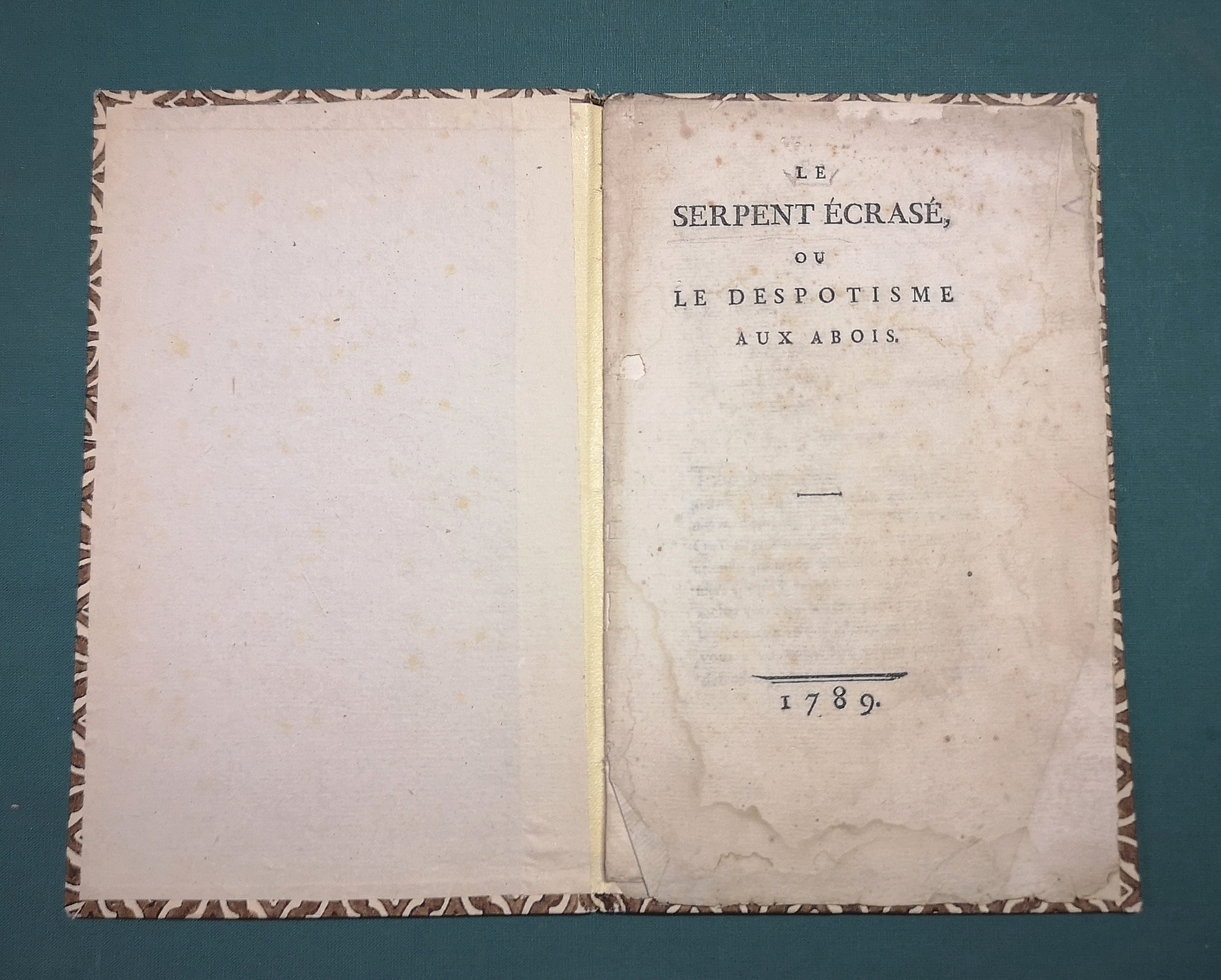 Le serpent &amp;eacute;cras&amp;eacute;, ou le despotisme aux abois.