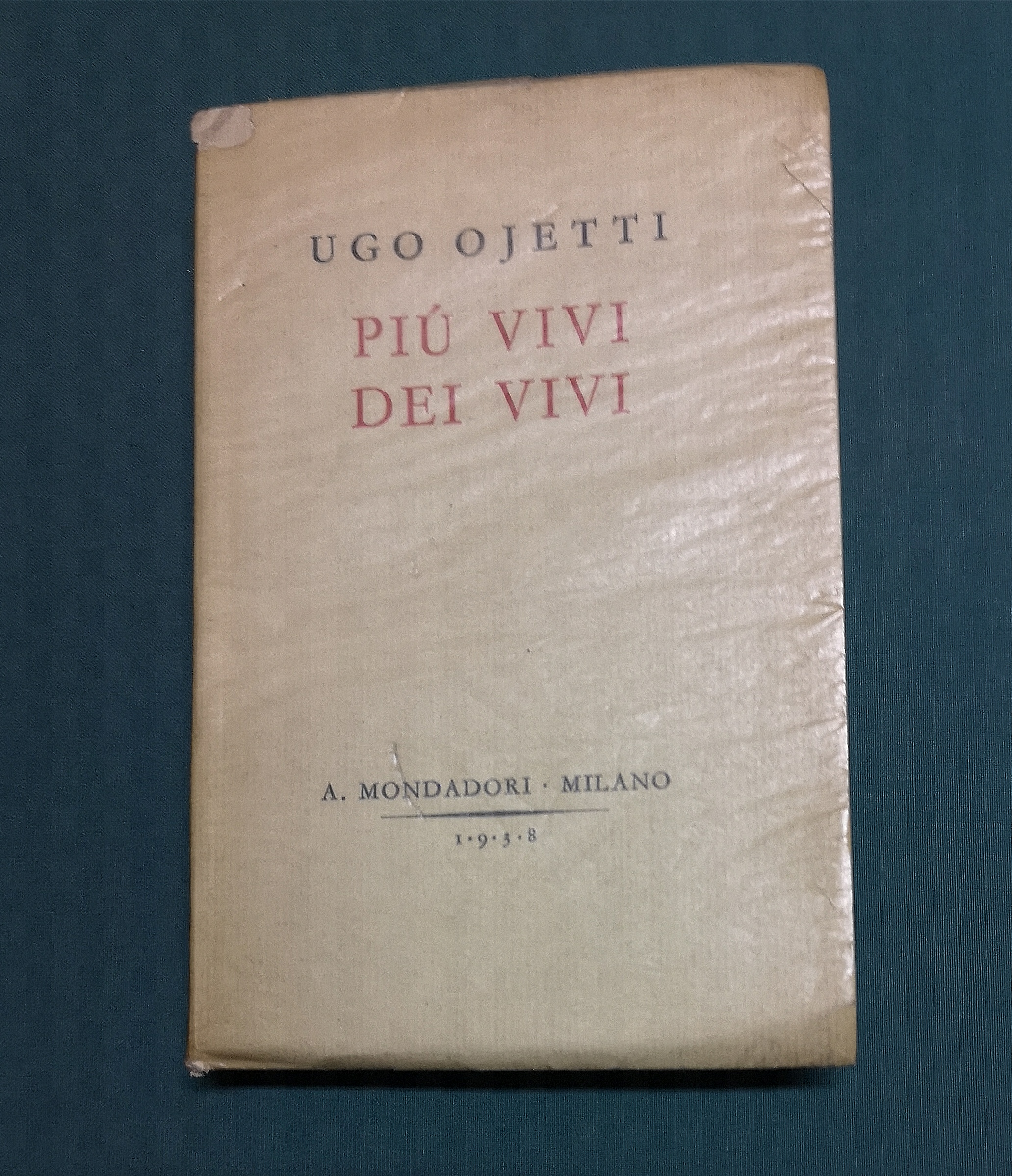 Più vivi dei vivi. Con 14 illustrazioni.