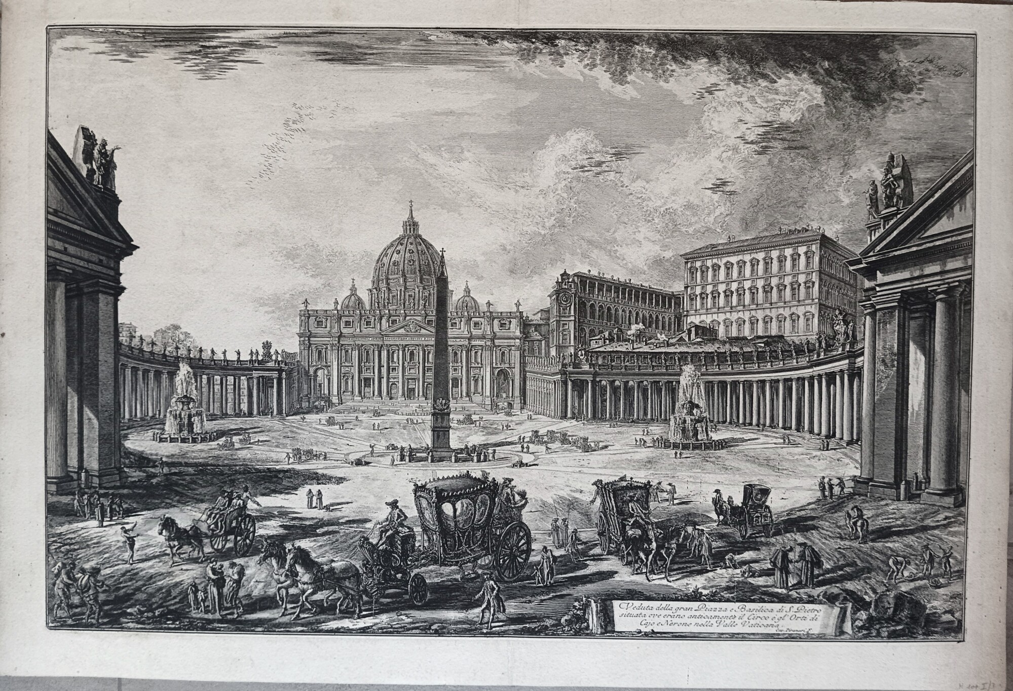 Veduta della Gran Piazza e Basilica di San Pietro