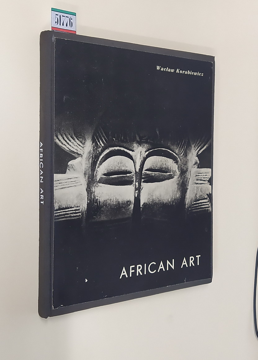 AFRICAN ART in Polish Collections