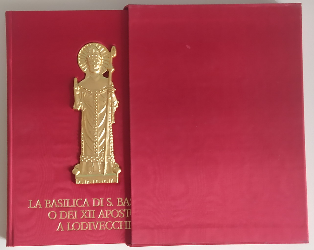 LA BASILICA DI S. BASSIANO O DEI XII APOSTOLI A …