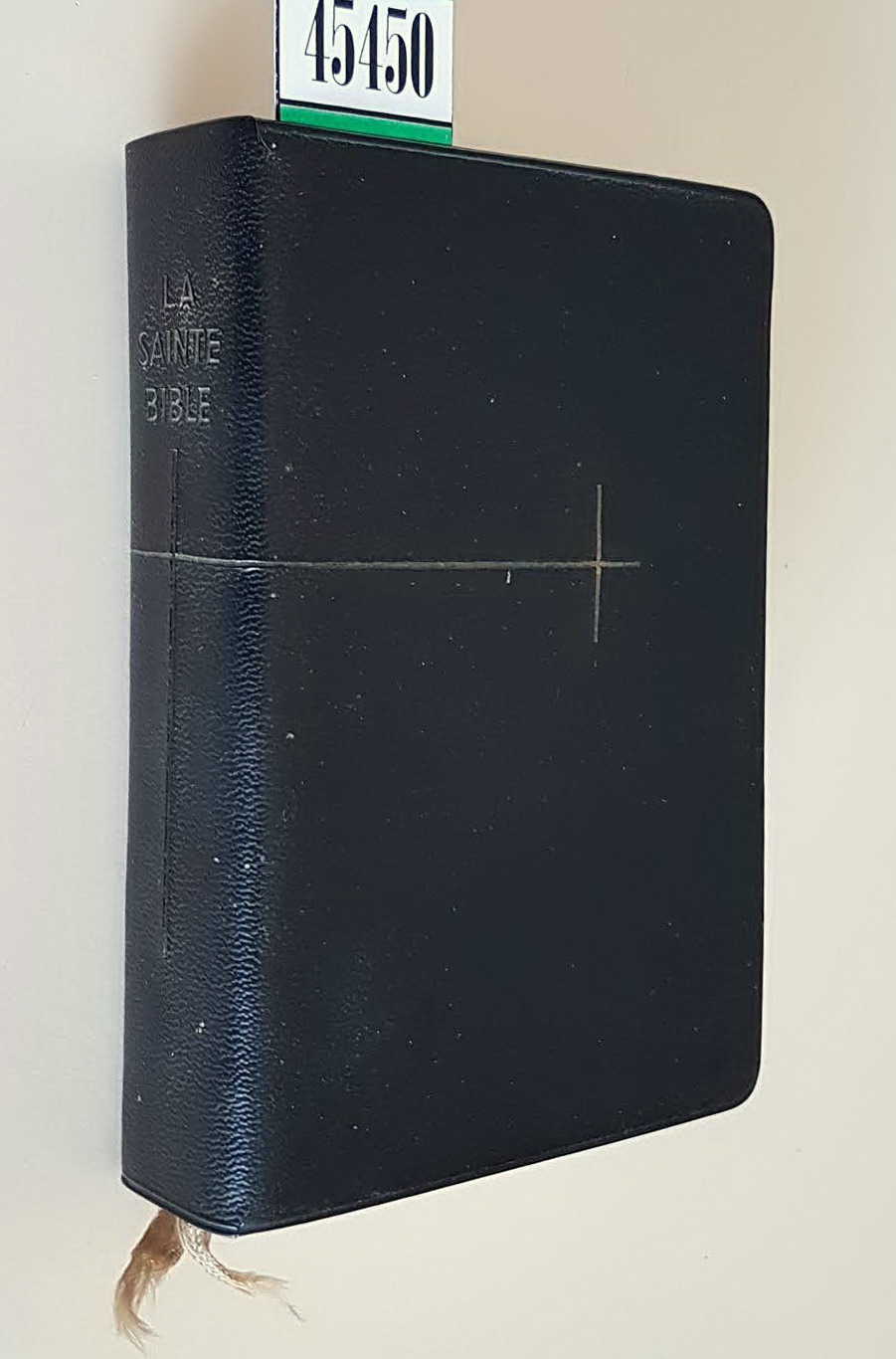 LA SAINTE BIBLE