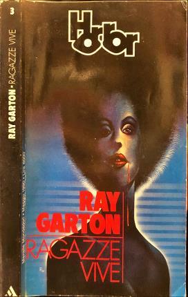 Ragazze vive. Traduzione di Maria Barbara Piccioli.